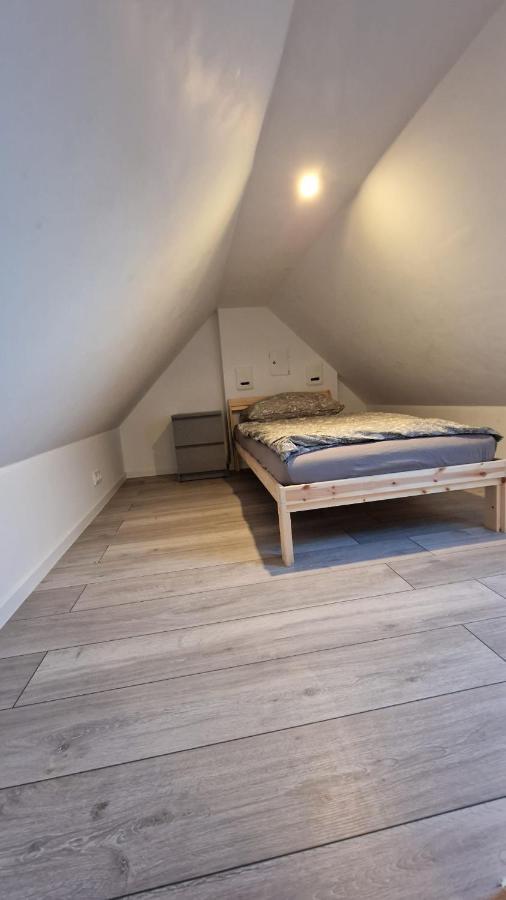 Apartments In Schoener Lage In Moenchengladbach Екстериор снимка